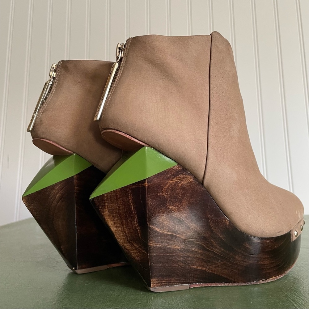 Finsk Avant Garde Architectural Wooden Wedges in Neutral Nubuck *Brazil* - Picture 16 of 16